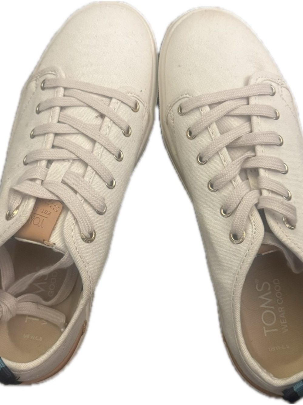 TOMS Women’s Canvas Travel Lite Low Sneakers in Light Cream size 6.5